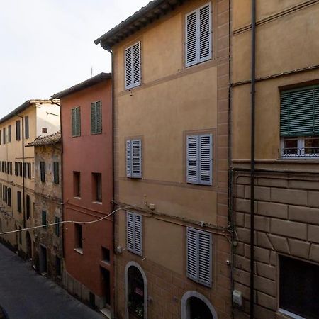 Casa Onda - Nel Cuore Della Contrada Siena Exterior photo